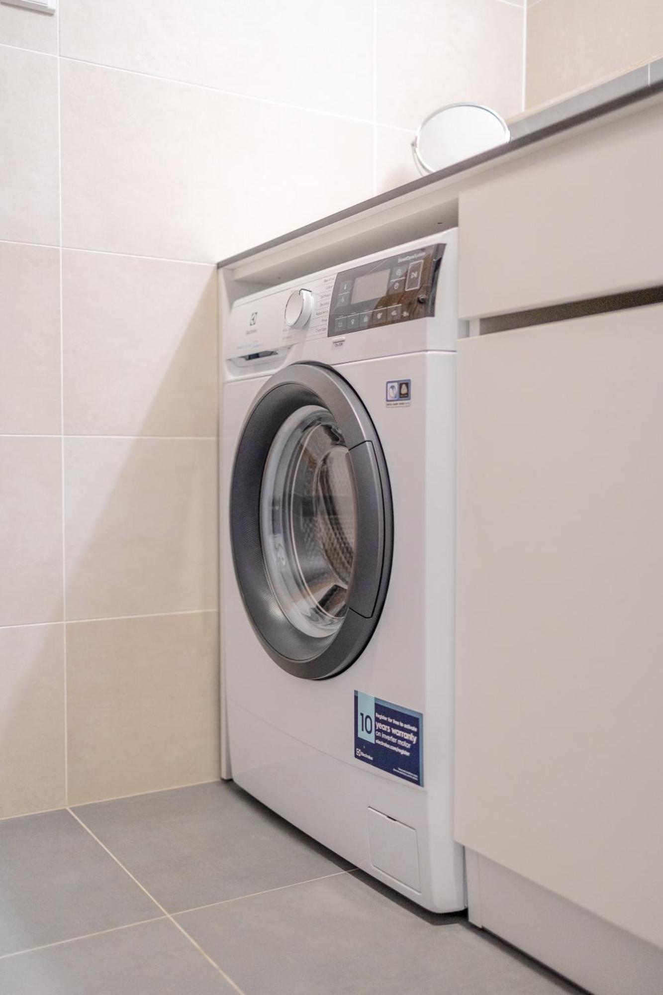 Bright 2Br - 5Th Floor, Balcony, Free Parking By Gravity Prague Lejlighed Eksteriør billede